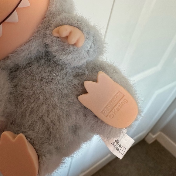 Hehe Labubu - Picture 3 of 5